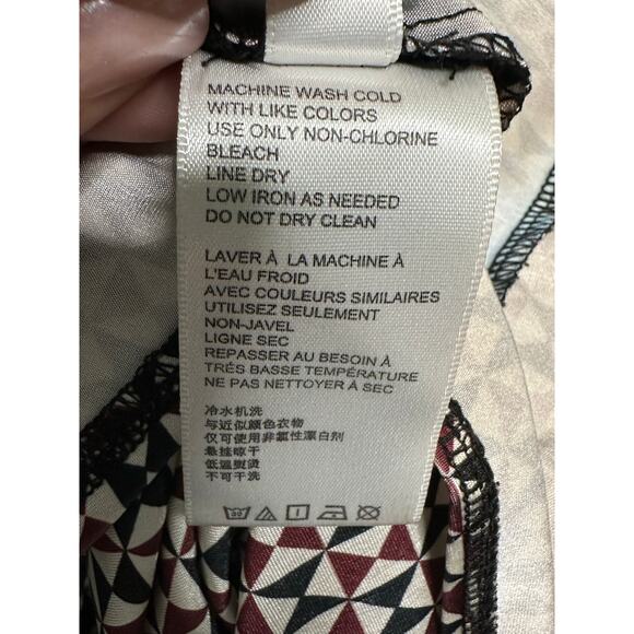 Urban Outfitters red black geometrical print pull on maxi skirt size XS - Picture 6 of 16